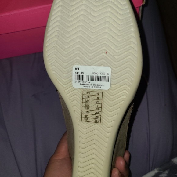 Forever 21 brand new shoes - Picture 5 of 5